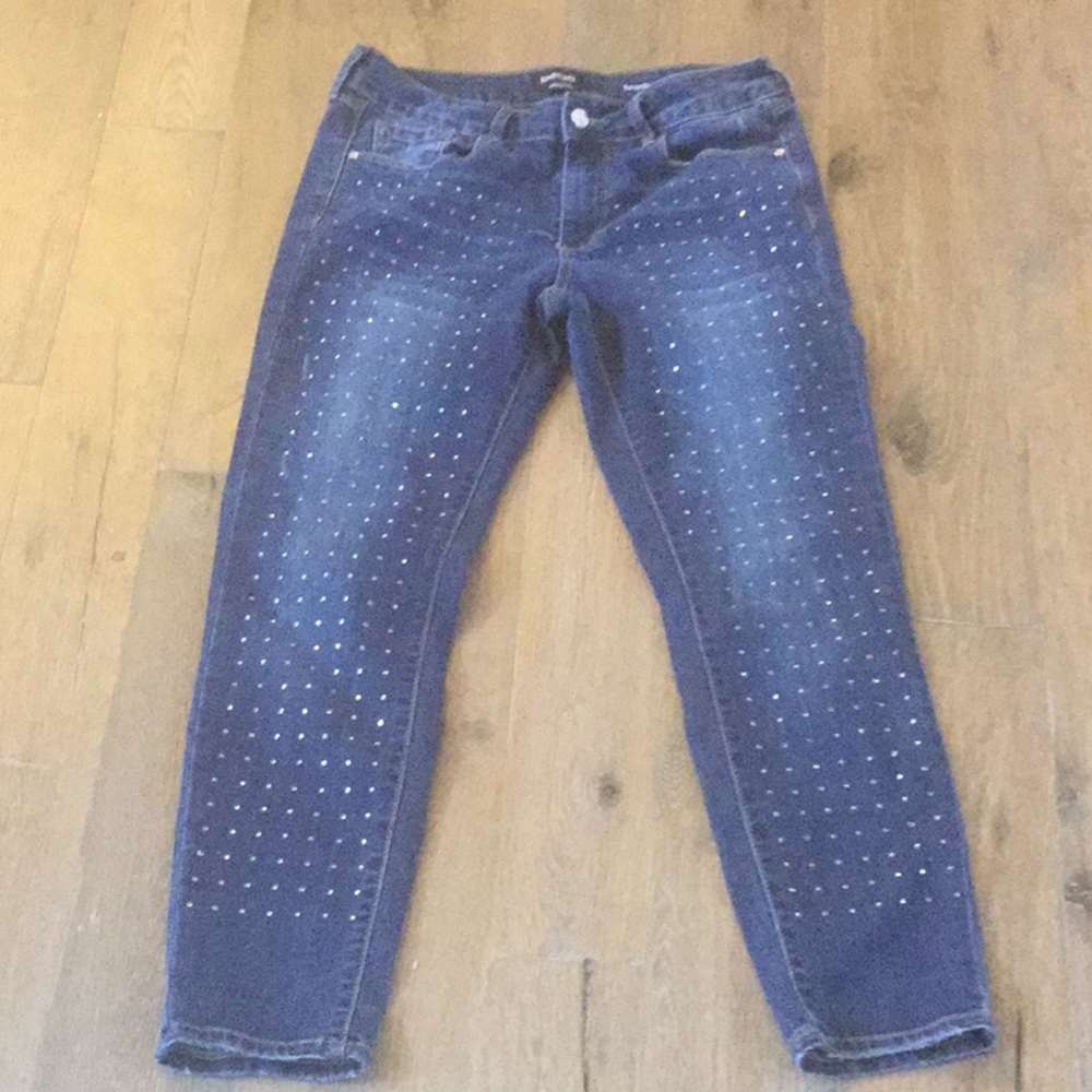 Bebe Cropped Jeans, Size 30, with Rhinestones.